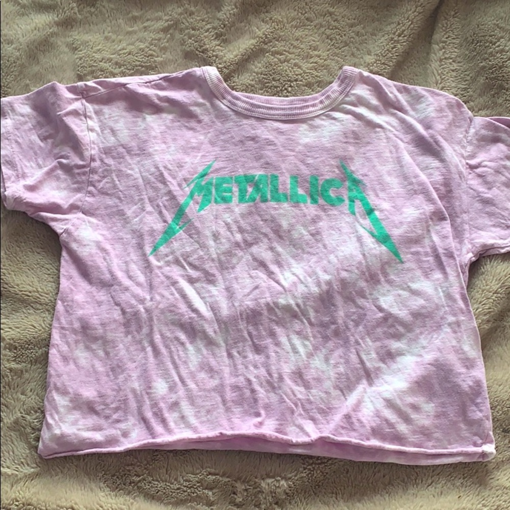 A crop top